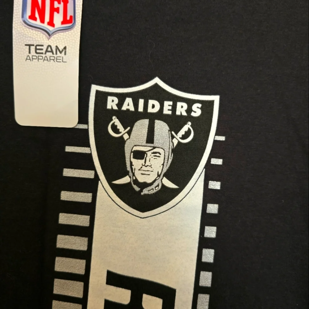 SOLD            NWT Official NFL Black and White RAIDERS - Picture 4 of 6